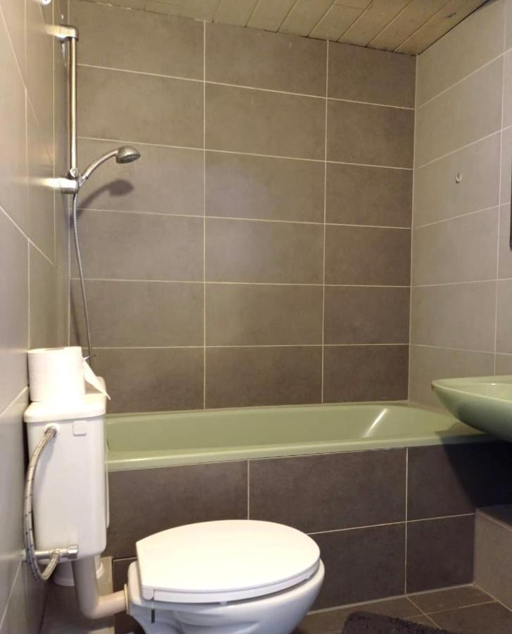 Apartments Zum Stillen Winkel Niederbreitbach エクステリア 写真